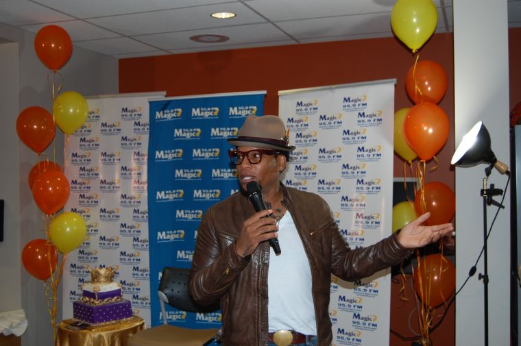 DL Hughley Meet & Greet in Baltimore