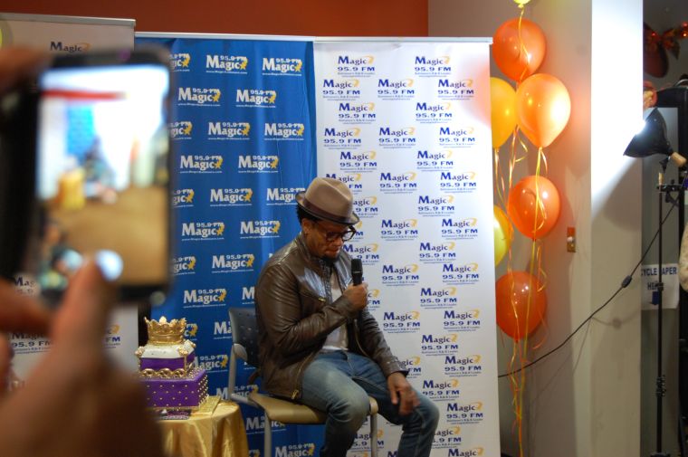 DL Hughley Meet & Greet in Baltimore