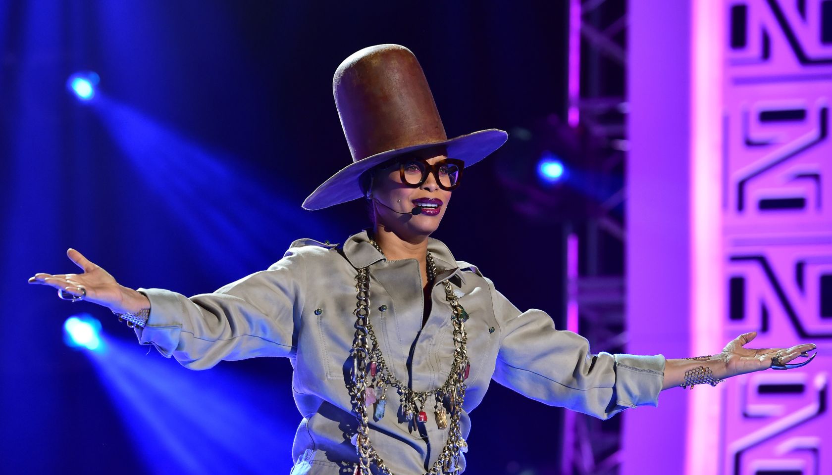 2015 Soul Train Music Awards - Show
