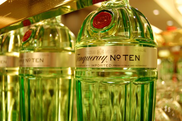 Sex, Love & Pain II Listening Party with Tank & Magic 95.9