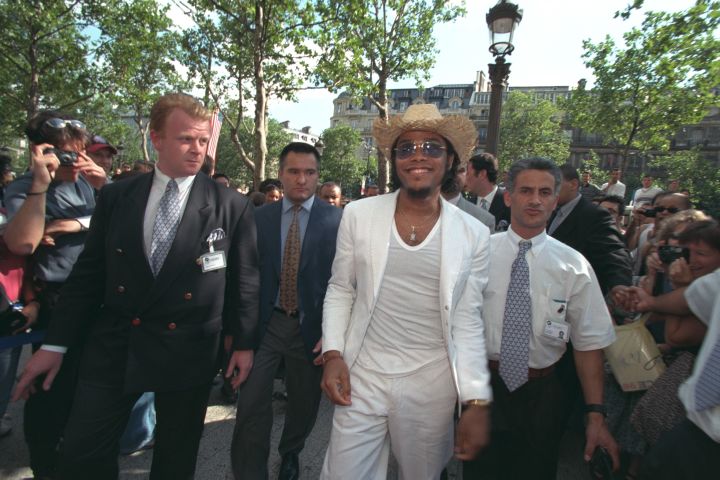 Maxwell in Paris in the 90s.