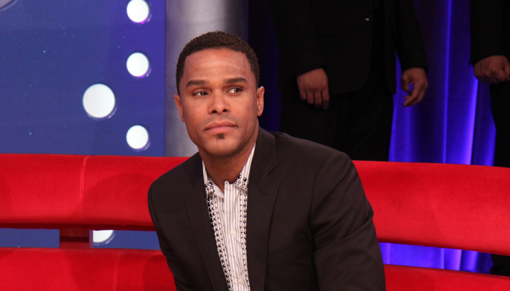 Maxwell Visits BET's '106 & Park' - July 7, 2009
