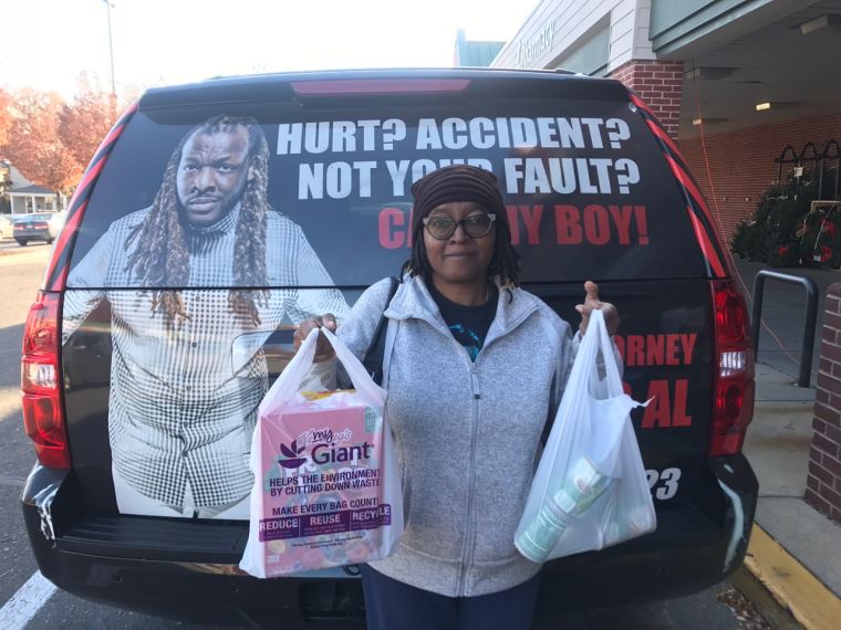 92Q & Giant Food For Families Holiday Food Drive 2017