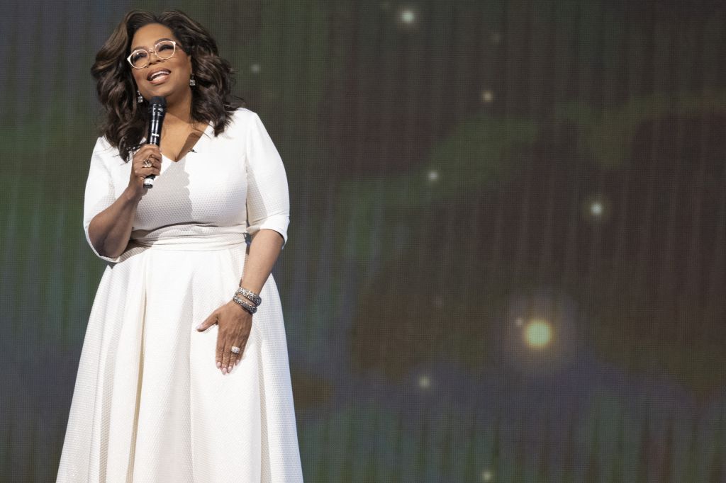 Oprah Winfrey on stage during her ’Your Path Made Clear&apos; tour